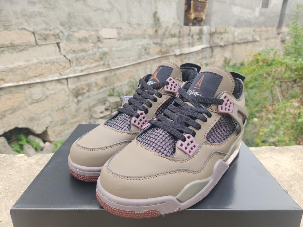 Air Jordan 4 Sneakers – Taupe Brown & Black