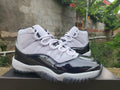 AIR JORDAN 11 乔11 灰黑