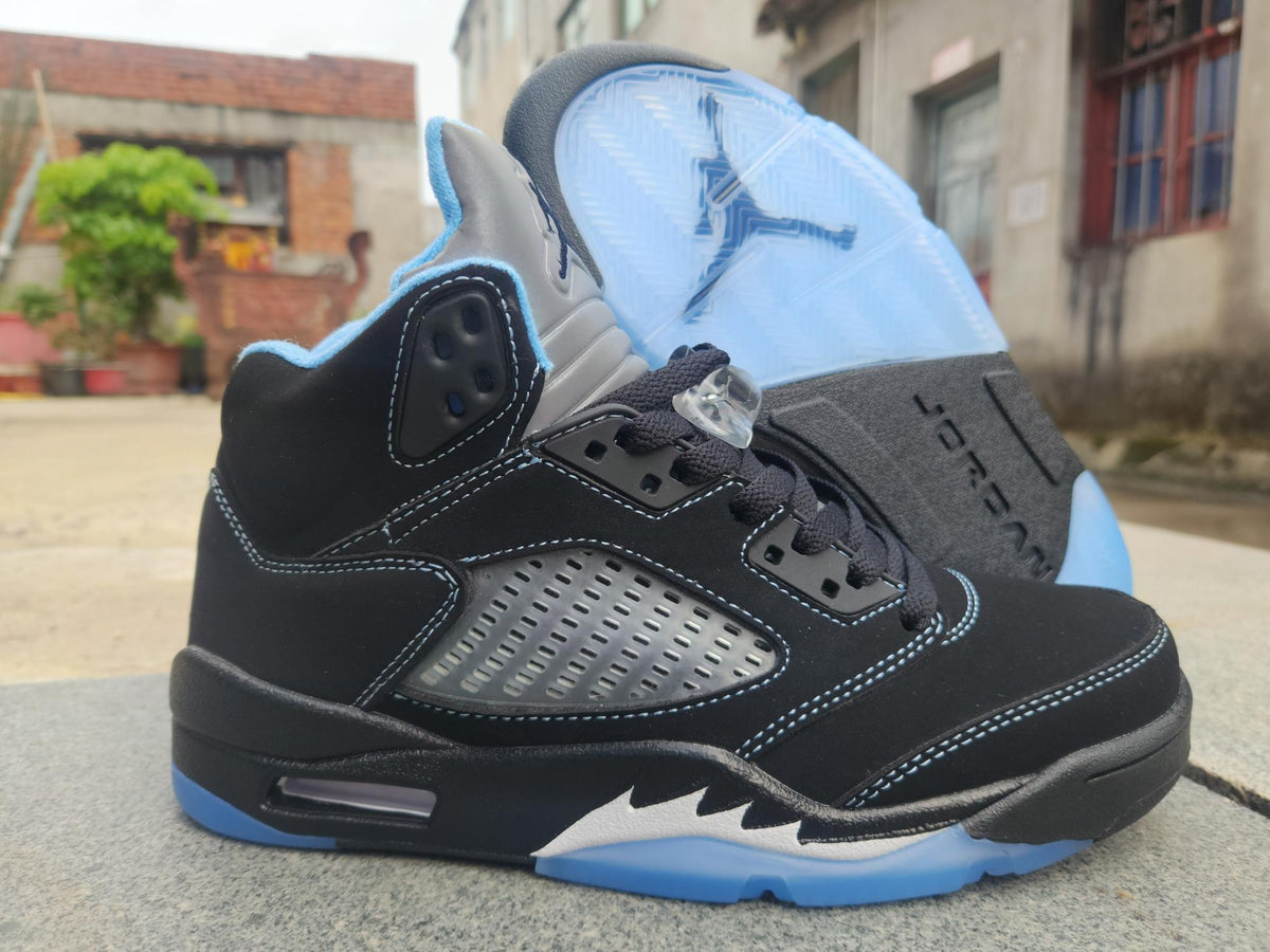 Air Jordan 5 ‘BlackUniversity Blue’乔丹5代黑玉线男女鞋 36--47
