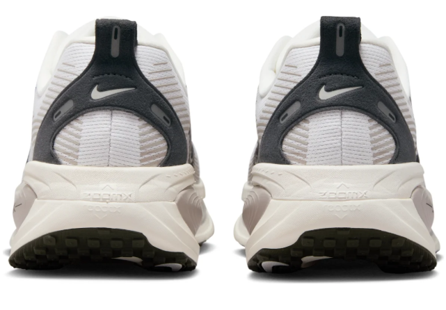 Nike Air Zoom Vomero 18 'Run Pack Summit White' IB5726-100(129)