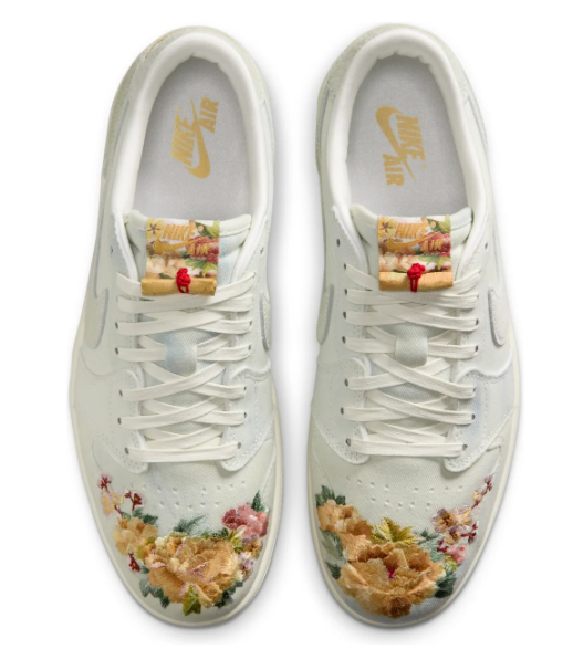 Air Jordan 1 Low OG 'CNY Year of the Horse' 2026 IQ1108-011  （212）