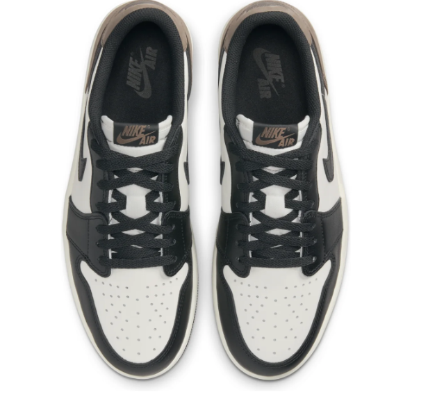 Air Jordan 1 Low OG 'Mocha' CZ0790-102  (395)